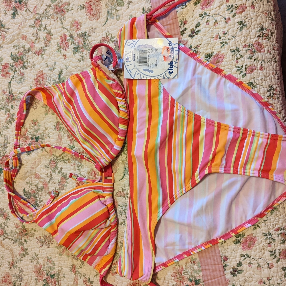 Club Med bikini swimsuit, brand new with tags, size 14